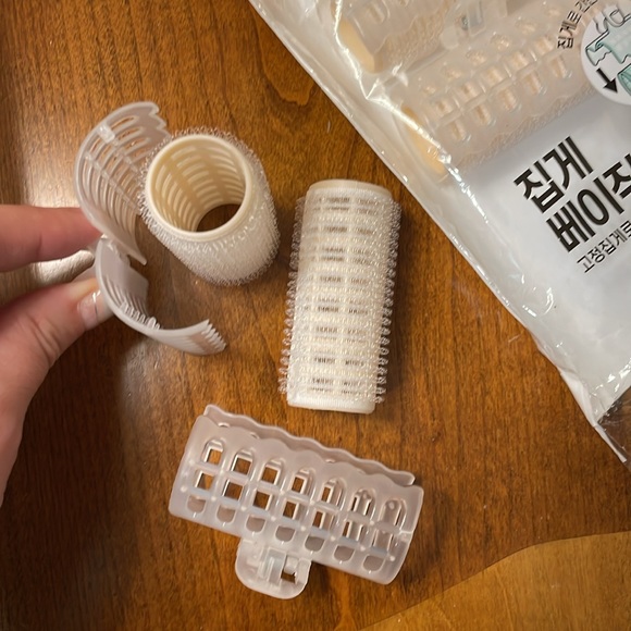 Velcro Curlers with Clips - Picture 2 of 2